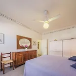 شقة La Casa Della Ceramista By Interhome *