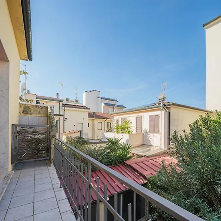 La Casa Della Ceramista By Interhome Apartment