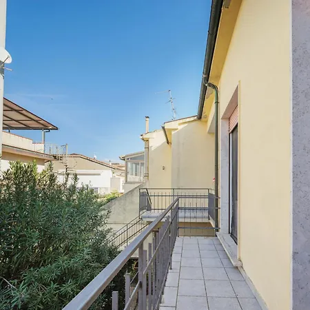 La Casa Della Ceramista By Interhome